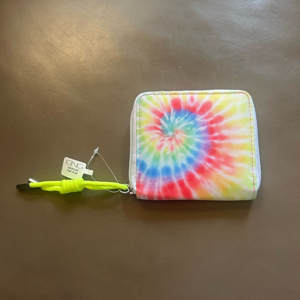 Compact Colorful Tie-Dye Wallet - Picture 7 of 13